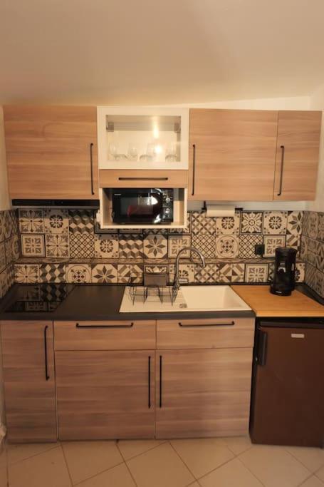 Appartement Centre Ville -- Pierrelatte Eksteriør bilde